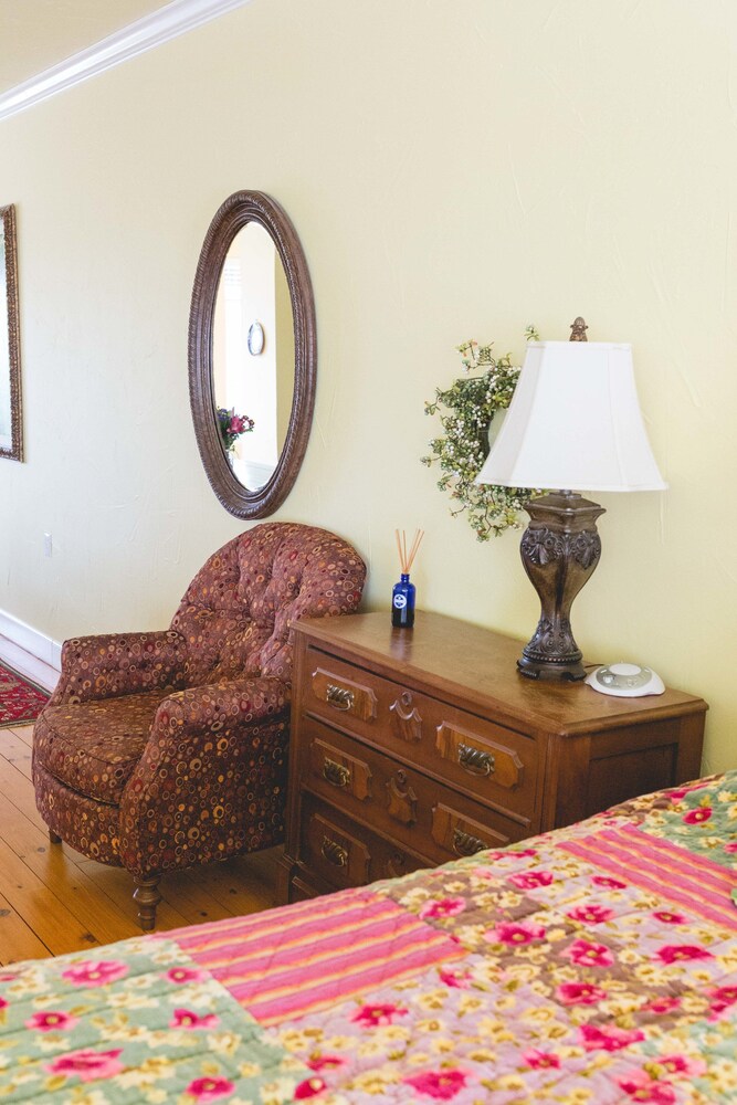 High Cotton Inn - photo 16