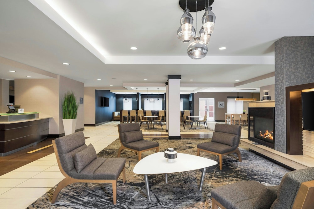 Residence Inn Des Moines Downtown - photo 2