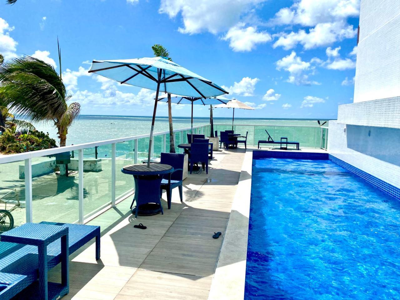 Puerto Colla - carbon neutral hotel in Esquina