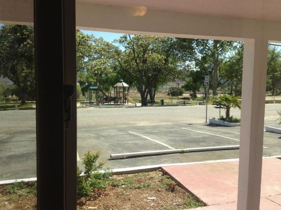 Mount N Lake Motel - photo 5