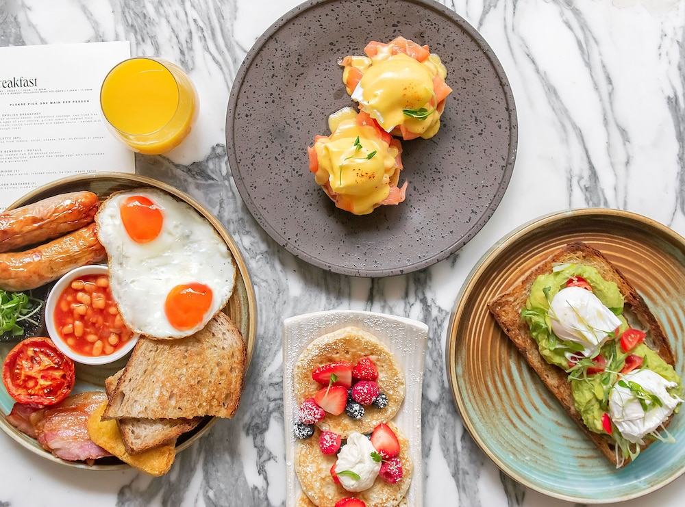 מזון ומשקאות