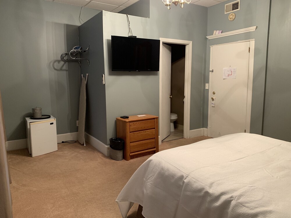 The Hotel Belvidere - photo 7