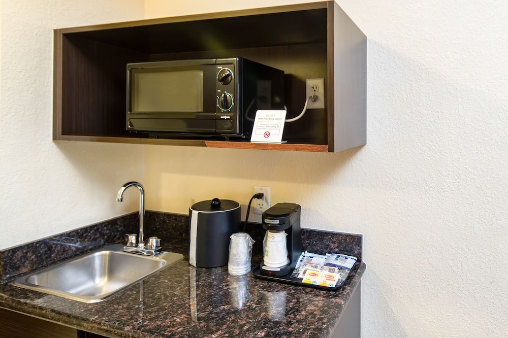 Holiday Inn Express Hotel & Suites Orlando Apopka by IHG - photo 14
