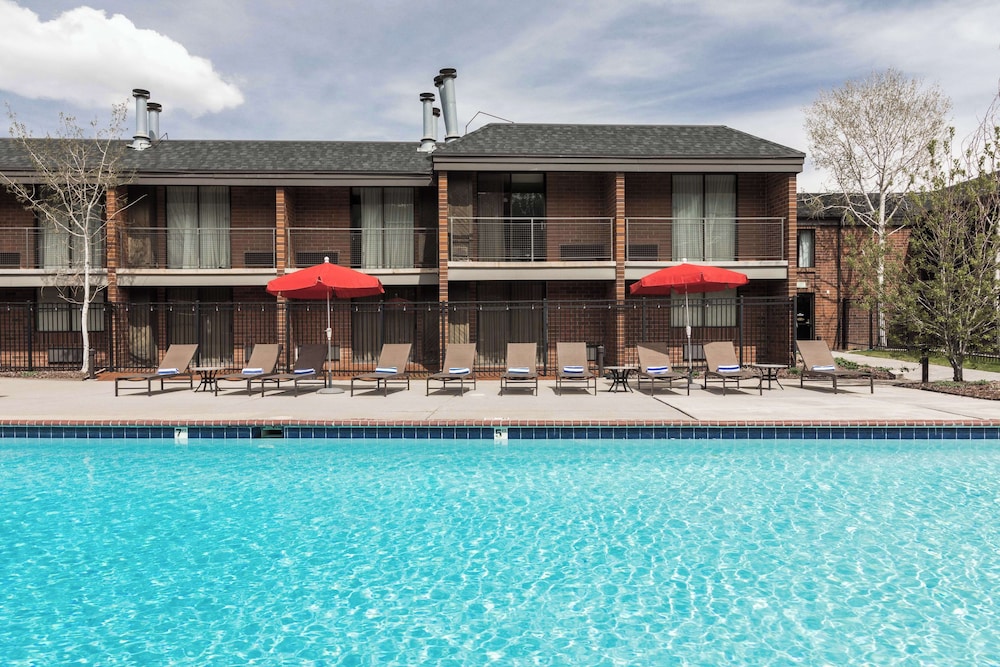 DoubleTree by Hilton Hotel Park City The Yarrow - photo 58