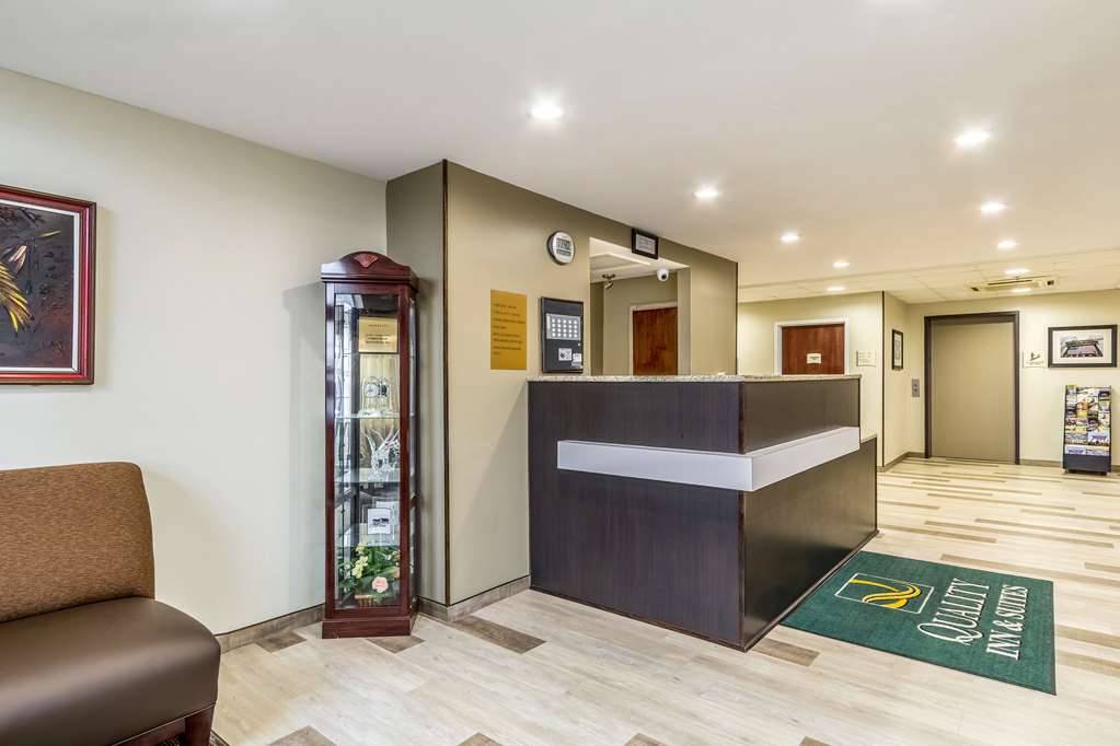 Quality Inn & Suites North Lima Boardman - photo 7