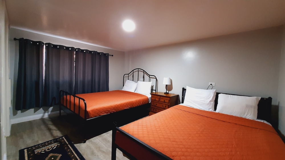 Sherwood Arms Motel — hotel in Running Springs