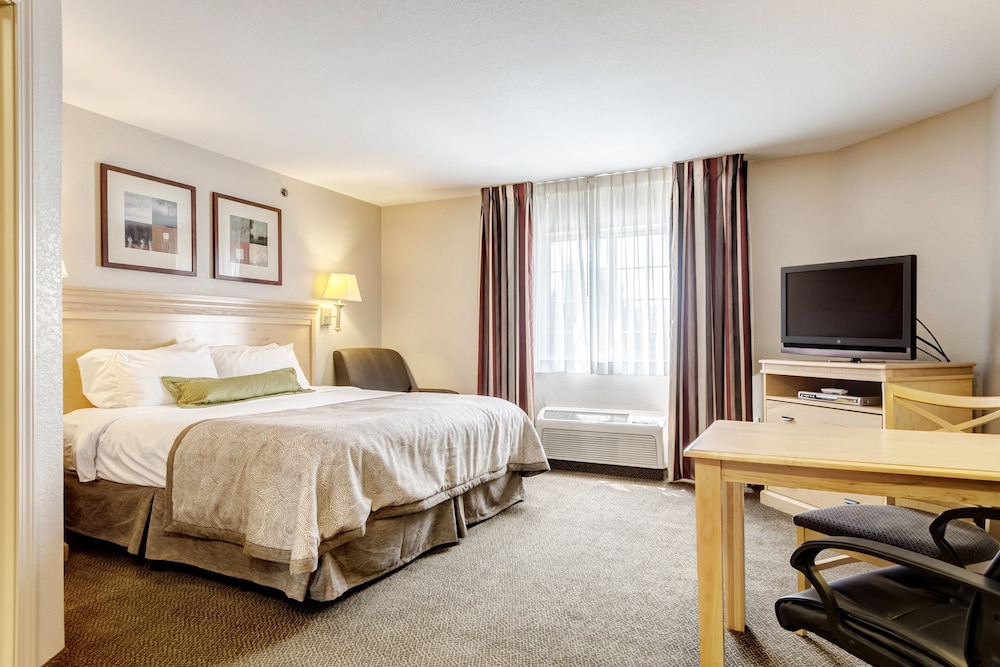 Candlewood Suites Paducah by IHG - photo 20