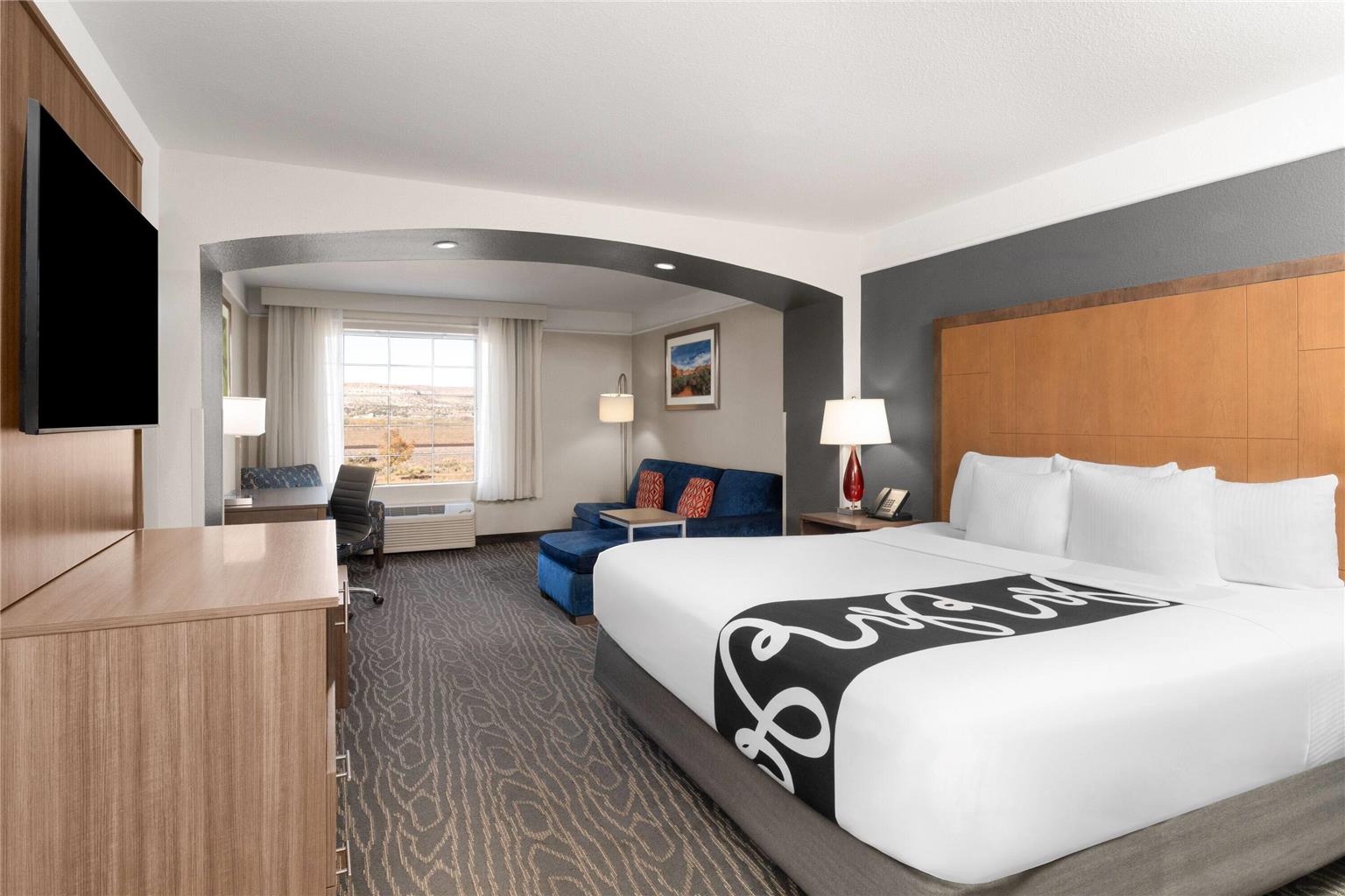 La Quinta Inn & Suites by Wyndham Gallup - photo 51