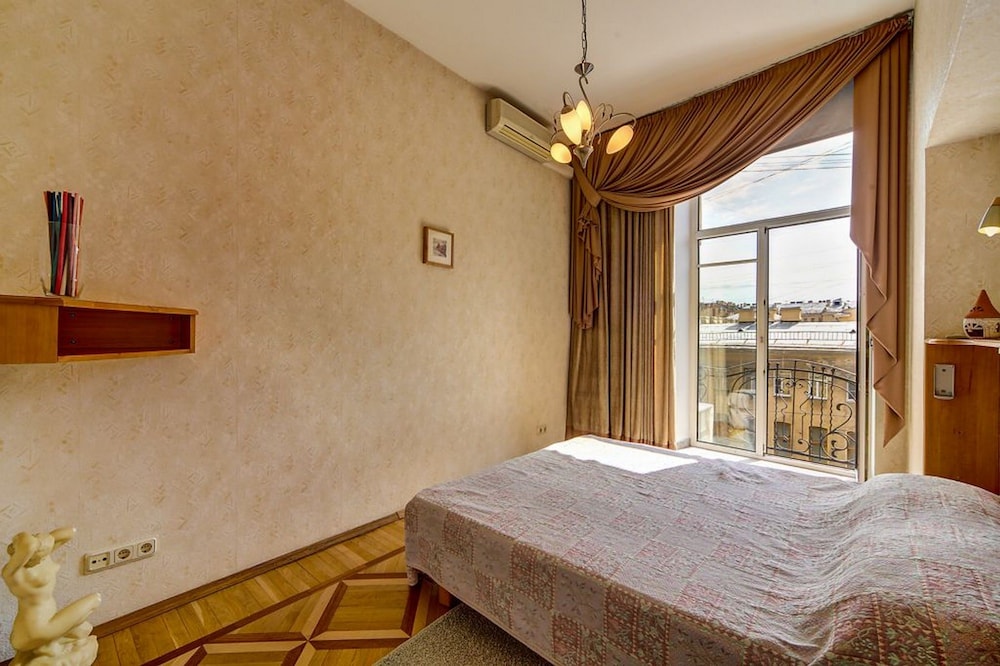 Spb2Day 2 Sovetskaya — 4-Star Luxury Hotel in Saint Petersburg, Russia