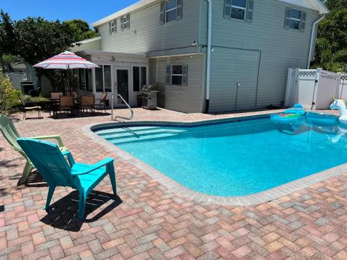 Poolside Paradise & Beach Bound in Seminole, United States
