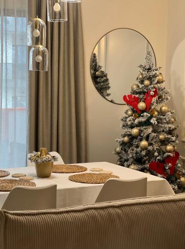 Cozy Apart VIVO Mall & Amethyst Area — 4-Star Luxury Hotel in Floresti, Romania