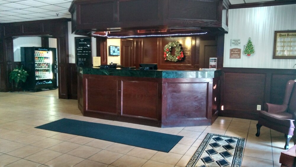 FairBridge Inn & Suites Poconos - photo 4