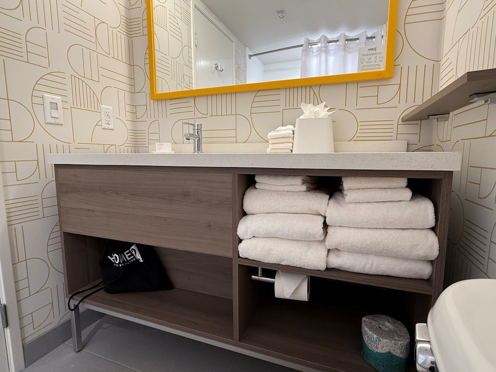 Home2 Suites by Hilton Scottsdale Old Town - photo 19