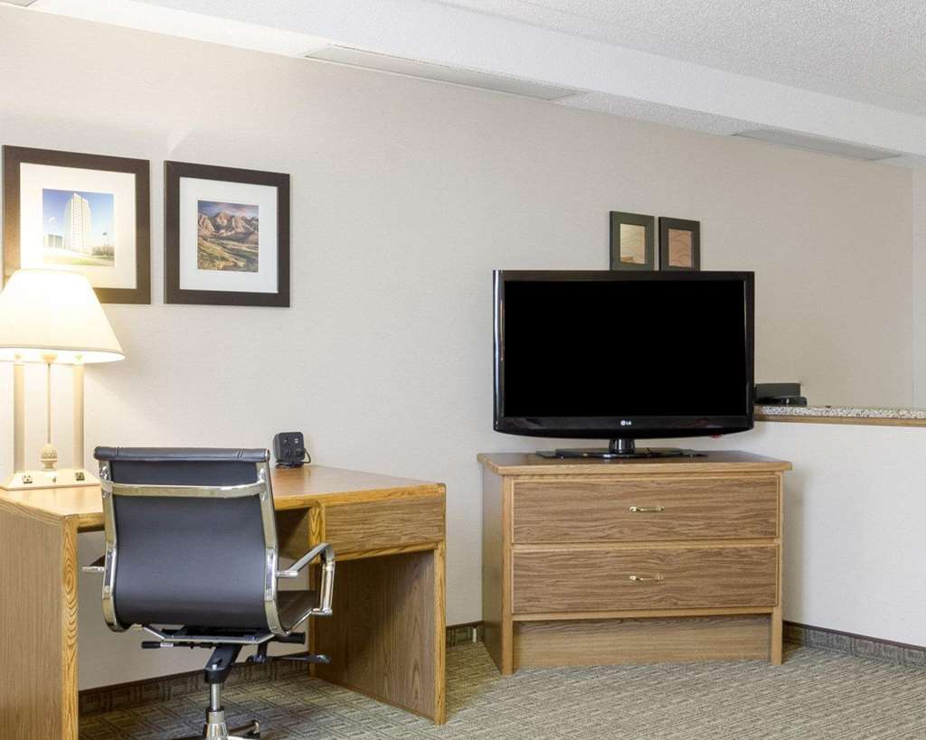 Quality Inn Bismarck I 94 - photo 21
