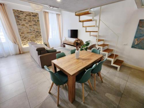 Classy Homes Acquamarina — 4-Star Luxury Hotel in San Remo, Italy