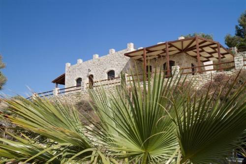 Villas Alexandros Petrino — 4-Star Luxury Hotel in Alimos, Greece
