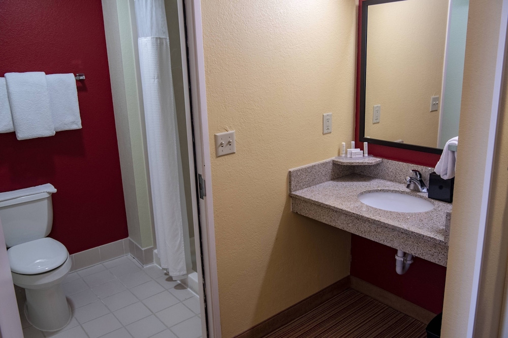 Courtyard by Marriott Shreveport Airport - photo 19