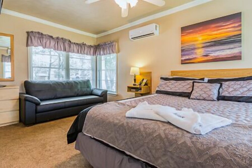 Lake Texoma Lodge and Resort - photo 23