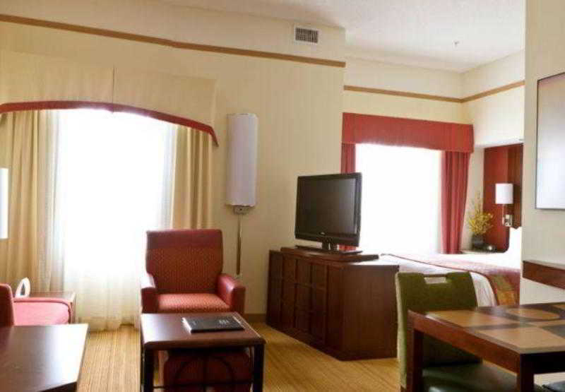 Residence Inn Marriott Moline - photo 14