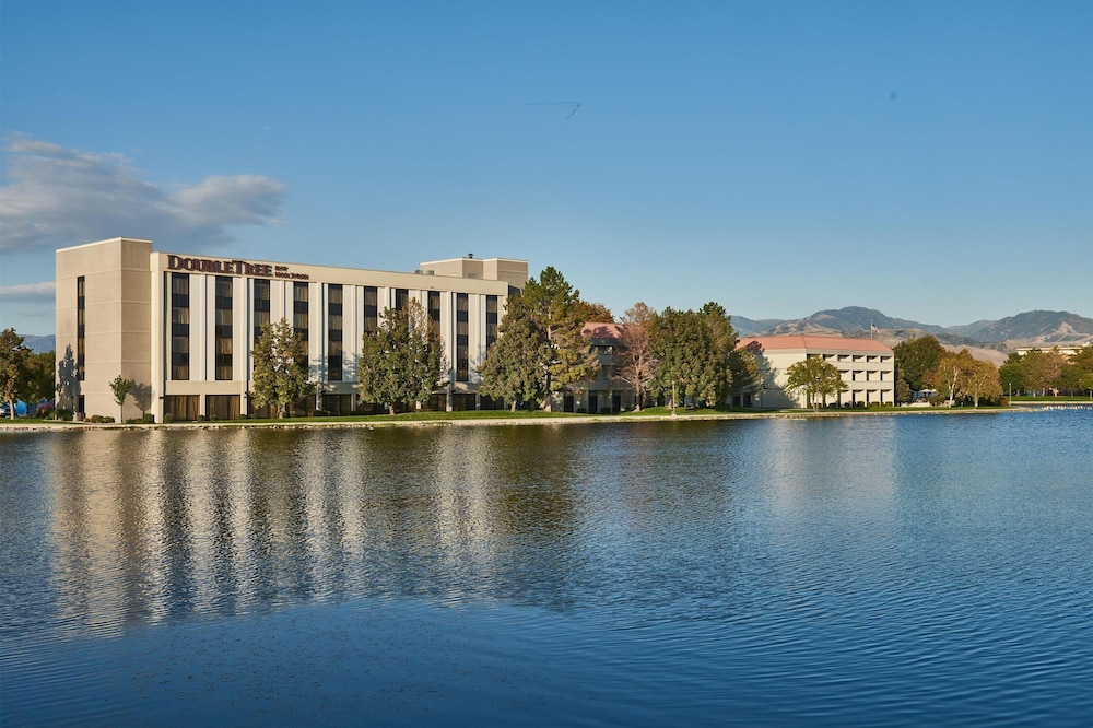 DoubleTree by Hilton Hotel Salt Lake City Airport - photo 2