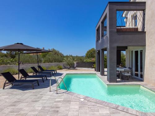 Holiday Home Villa Nika by Interhome — 4-Star Luxury Hotel in Dobrinj, Croatia