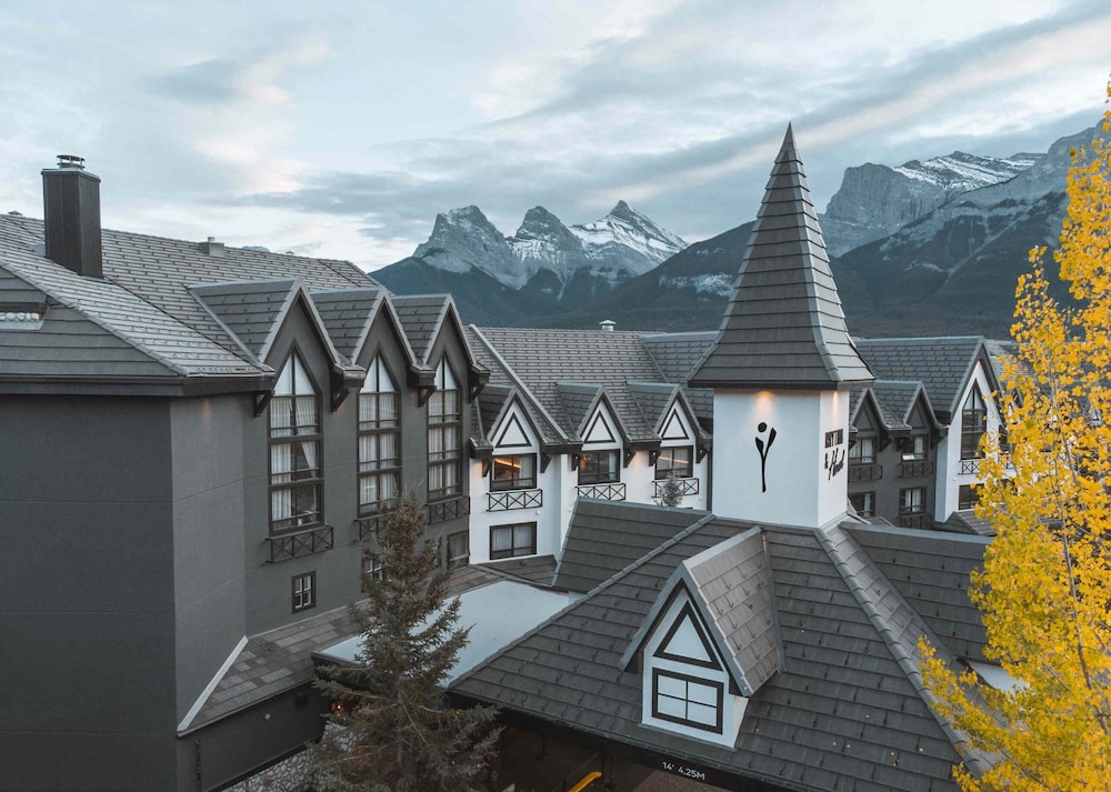 Everwild Canmore Nordic Spa & Hotel in Canmore, Canada