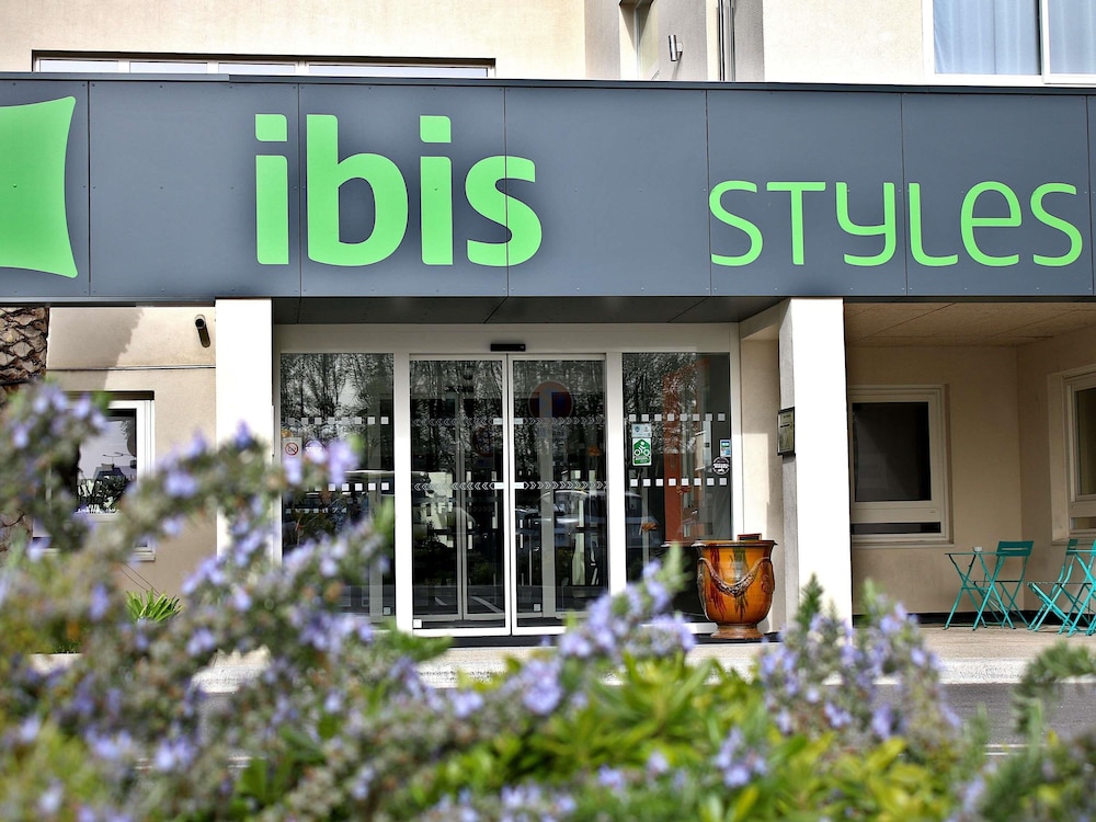 ibis Styles Avignon Sud — Avignon — photo 2