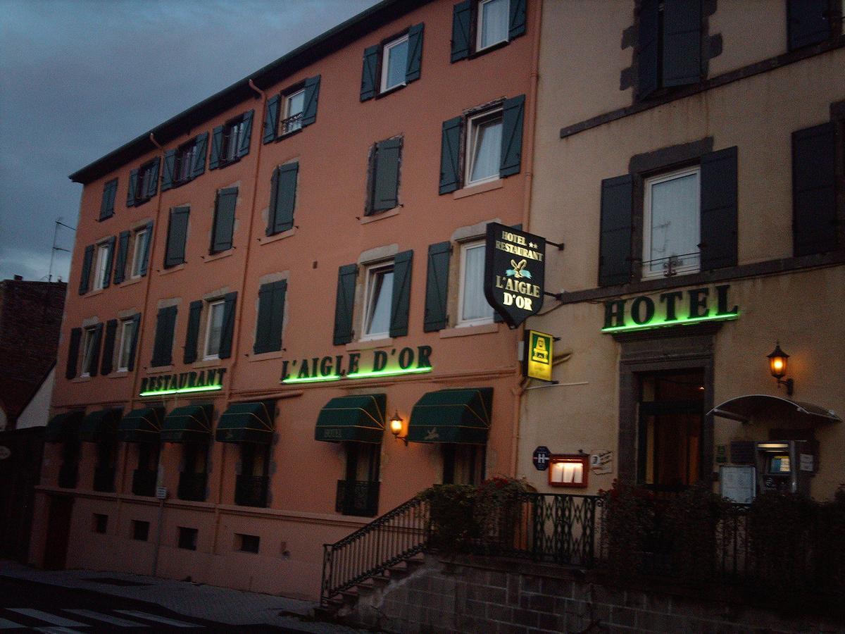 Hôtel Aigle D'or - carbon neutral hotel in Thiers
