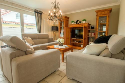 Hafenstraße 26 Wohnung Lütt'n Tohuus — 4-Star Luxury Hotel in Zingst, Germany