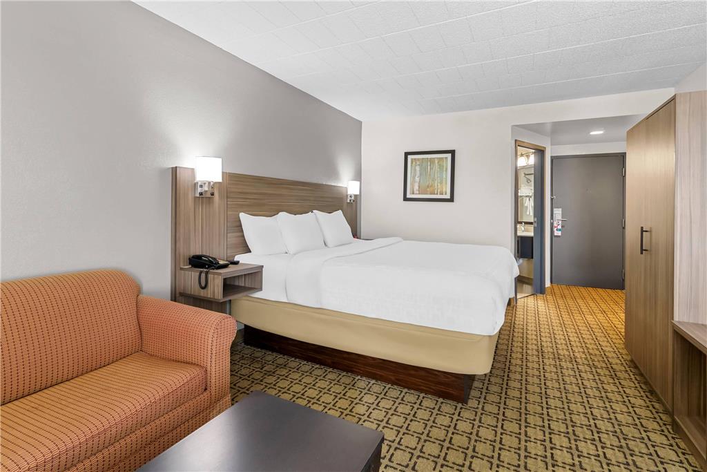 Clarion Inn Cranberry Township - photo 19