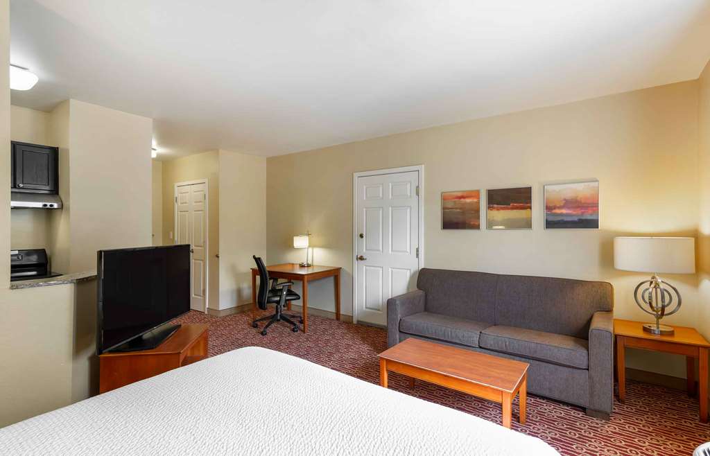 Towneplace Suites By Marriott Atlanta Northlake - photo 17