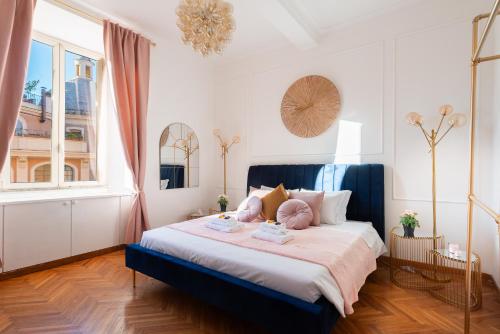 Appartamento Via XXIV Maggio — 4-Star Luxury Hotel in Rome, Italy