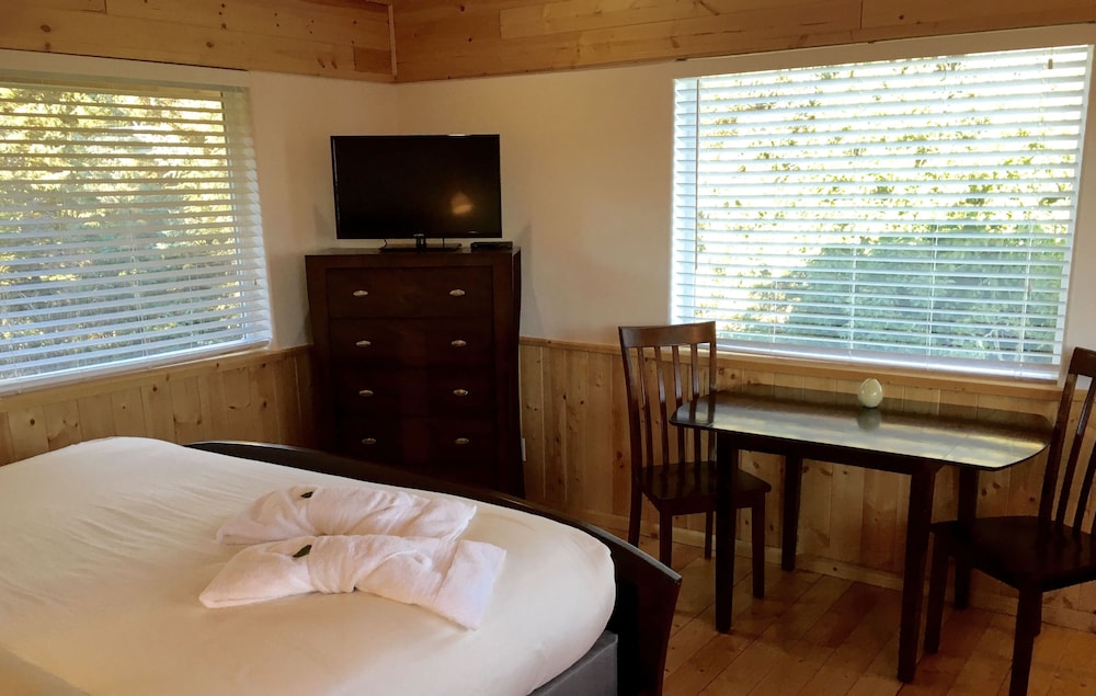 Homer Inn and Spa - photo 11