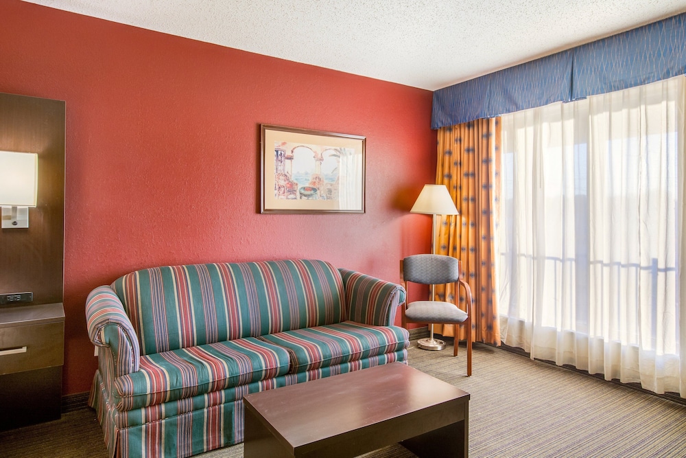 Red Roof Inn Vincennes - photo 11
