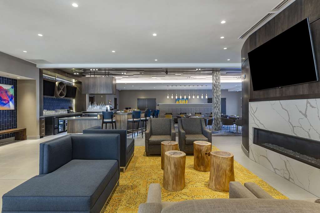 Cambria Hotel Manchester South Windsor - photo 11