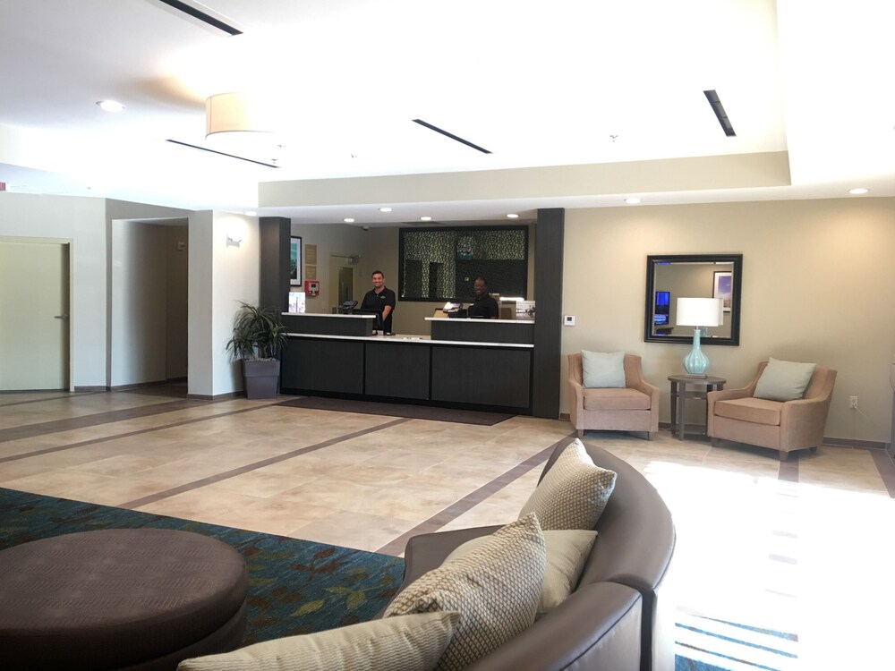 Candlewood Suites Lake Charles South by IHG - photo 26