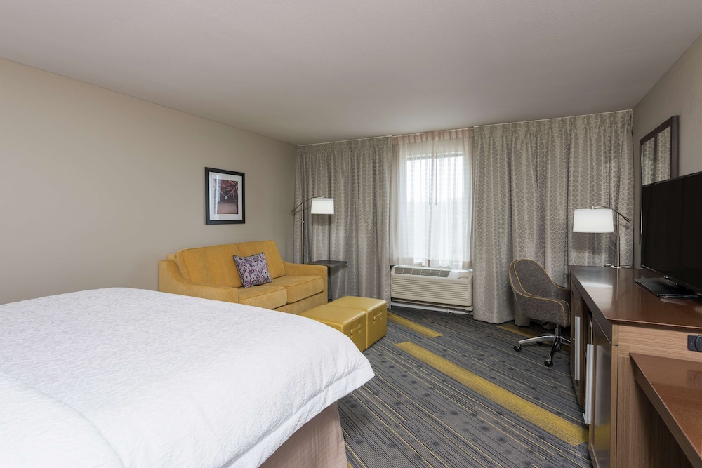 Hampton Inn & Suites West Lafayette - photo 8