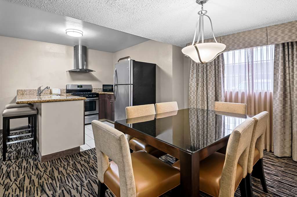 Best Western Los Alamitos Inn & Suites - photo 27