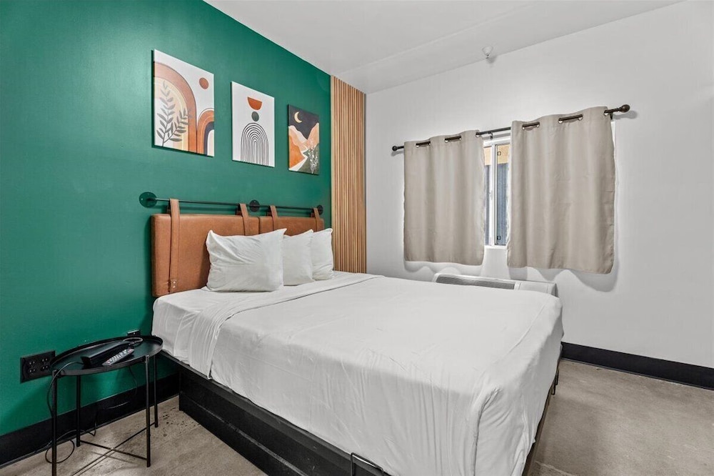 Le Bon Hotel Hollywood - photo 2