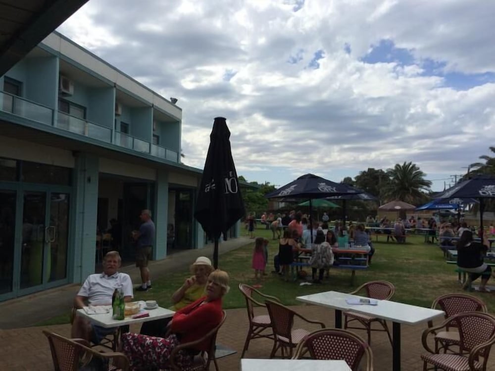 St Leonards Hotel — hotel in St Leonards