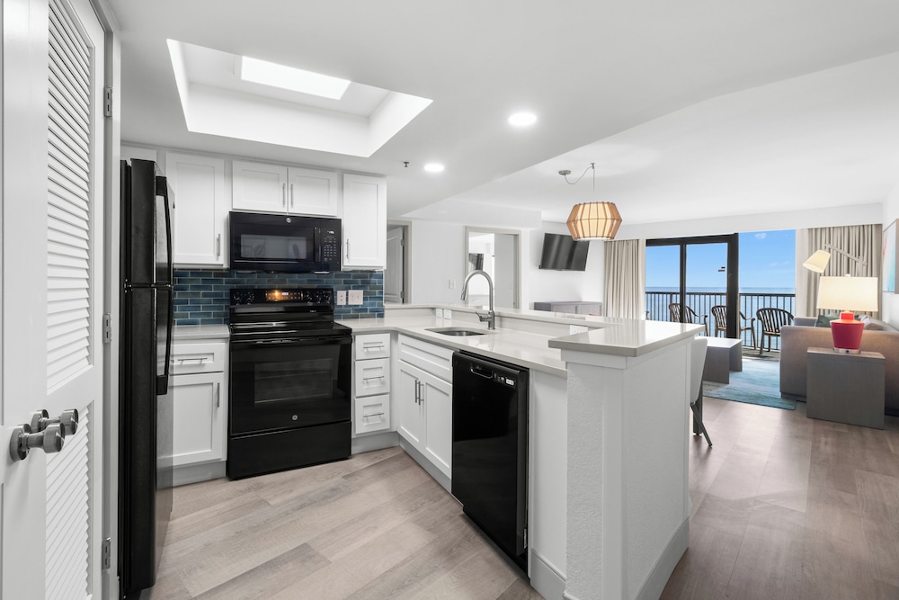 Compass Cove Resort - photo 180