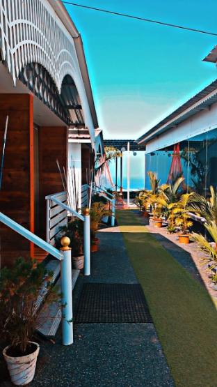 Omiguel Clifftop Cottages in Mormugao, India