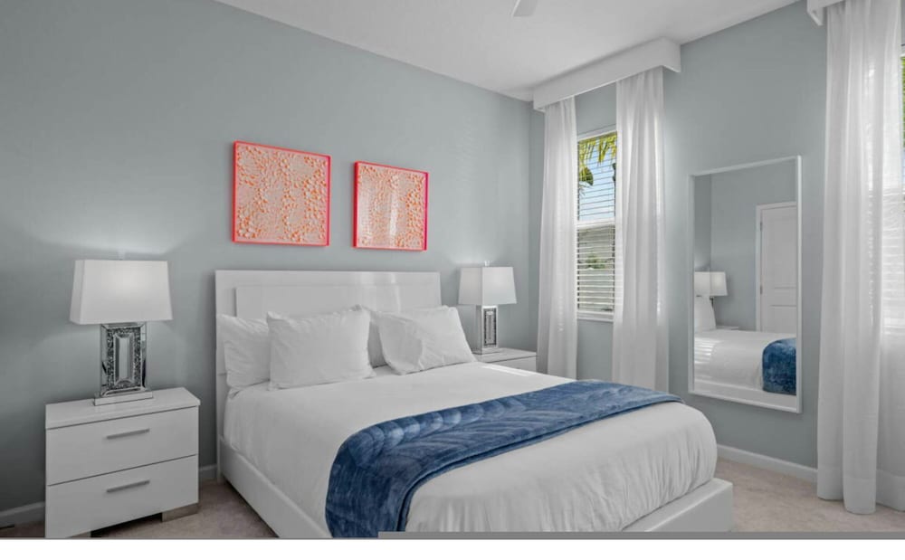 NEW Home 8 Bedrooms At Bella Vida Resort - photo 13