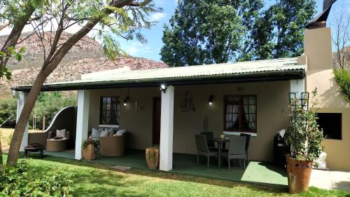 Cottage on Long — 4-Star Luxury Hotel in Montagu, South Africa