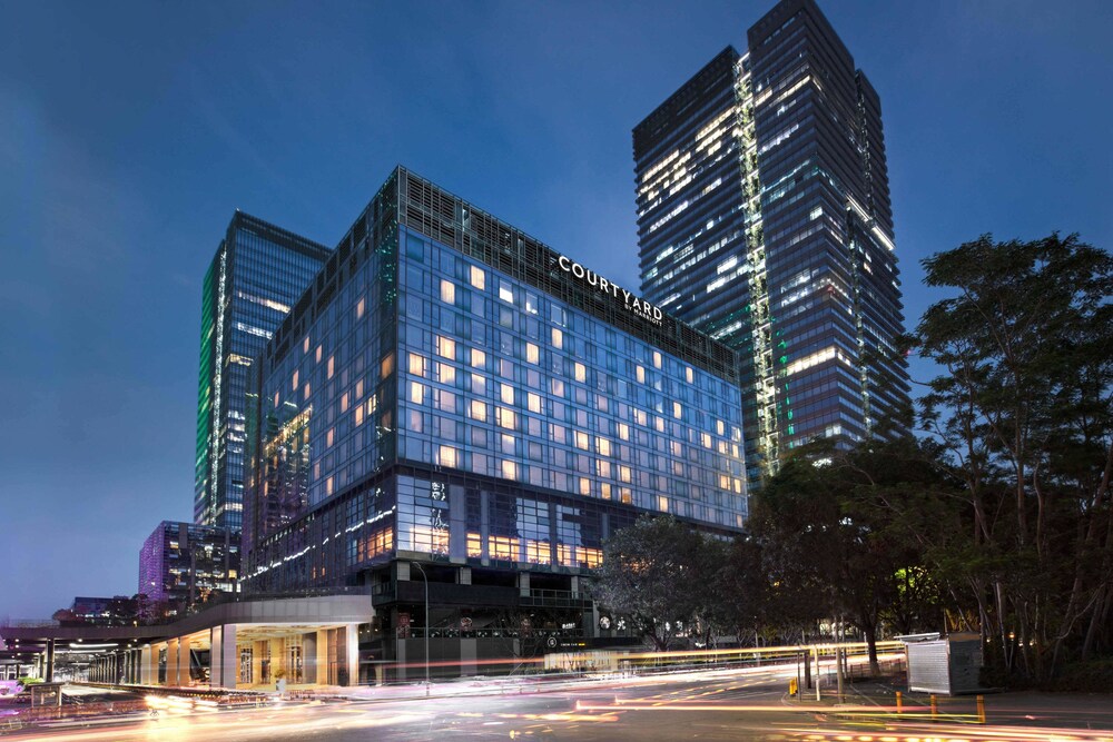 Courtyard by Marriott Shenzhen Bay — 4-Star Luxury Hotel in Shenzhen, People's Republic of China