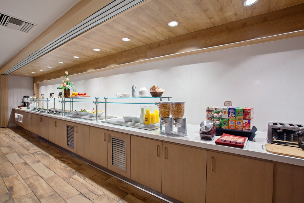 Crowne Plaza Silicon Valley N Union City - photo 28
