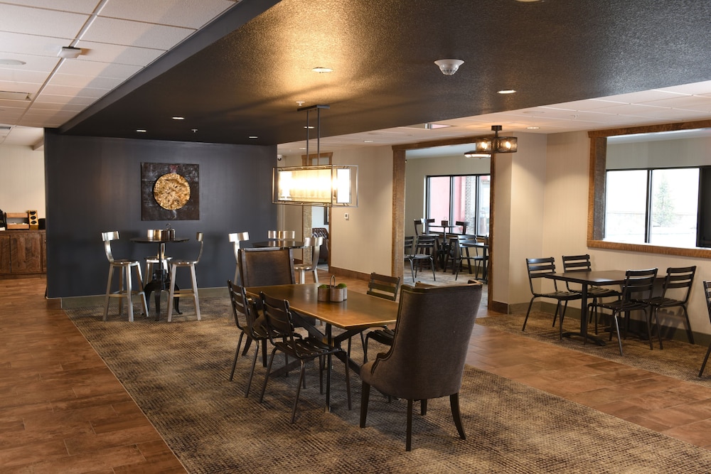 Stoney Creek Hotel Tulsa Broken Arrow - photo 77