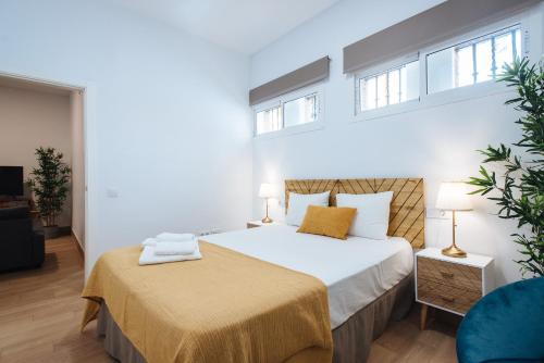 Hostly RBH0 Modern apartment — 4-Star Luxury Hotel in Sevilla, Spain