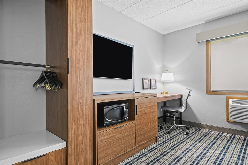 AmericInn by Wyndham Virginia - photo 35