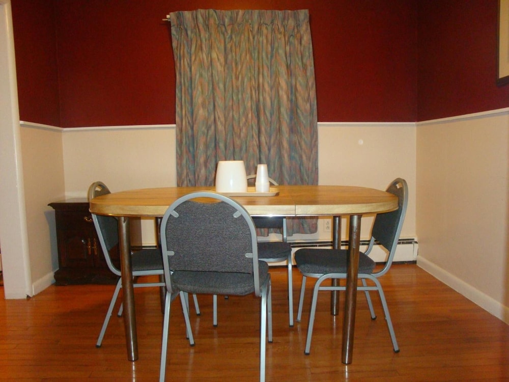 Economy Motel Inn & Suites - photo 14